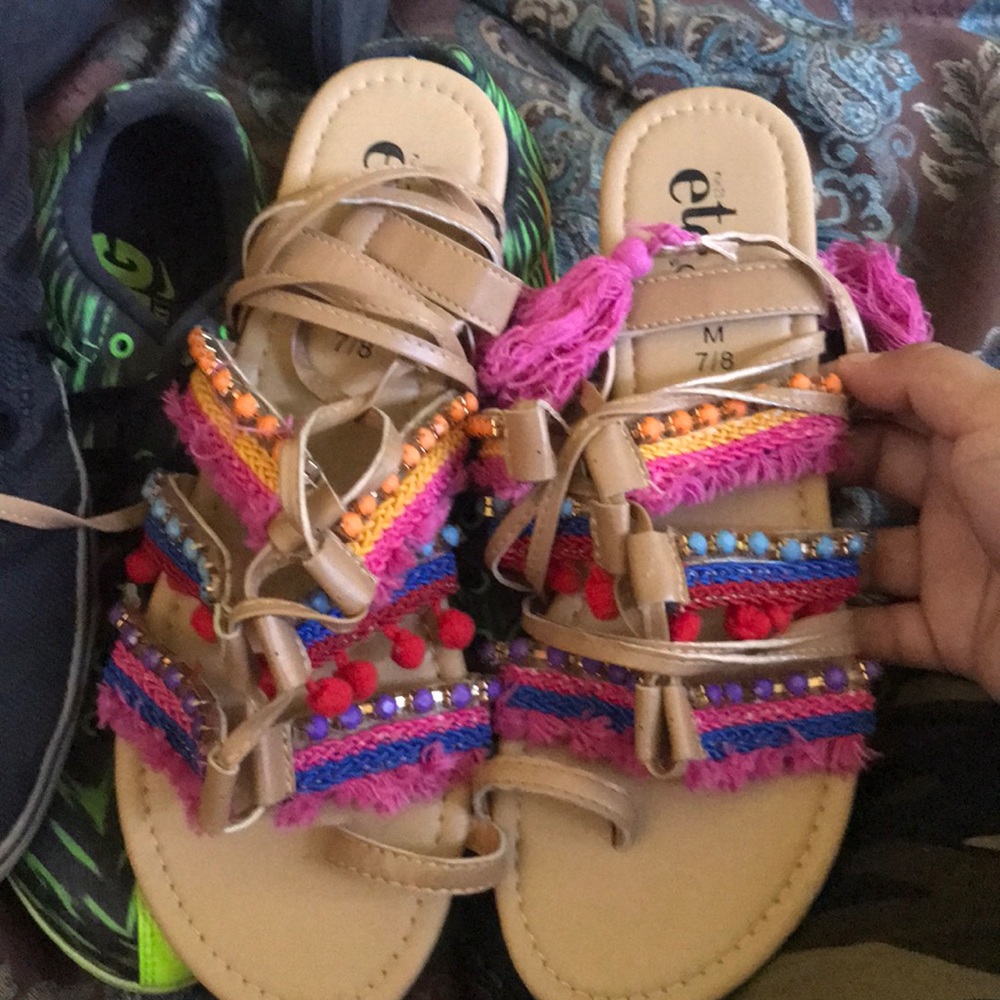 Rue 21 sandals